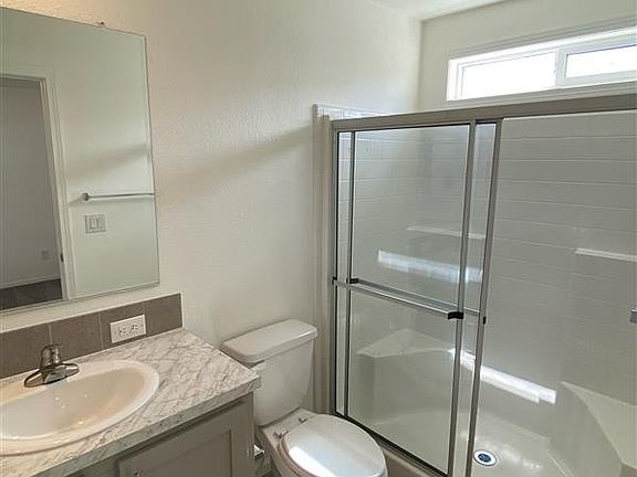 5th image of 4400 W Missouri Ave Lot 213