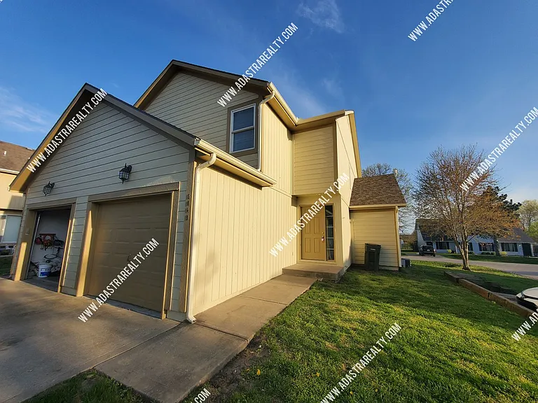 304 N 9th St #B — Photo 3