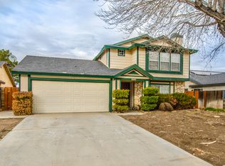 1611 Renee St, Lancaster, CA 93535