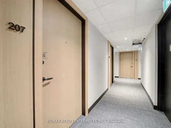 89 Church St, Toronto, ON