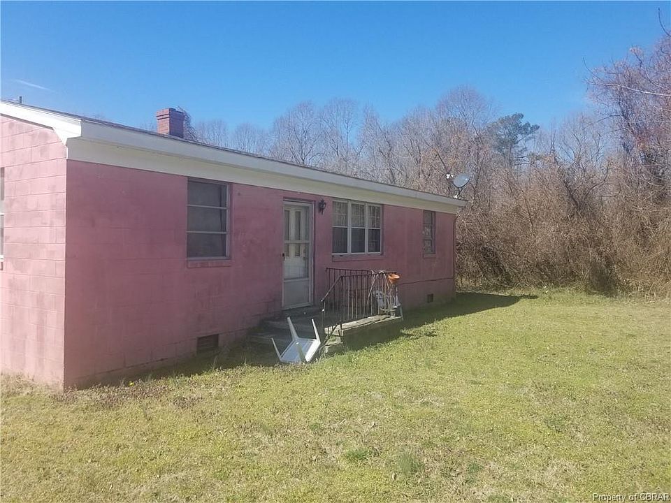 1st image of 102 Wild Flower Ln