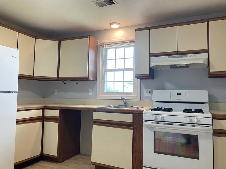 14 Saratoga Ave #6 — Photo 10