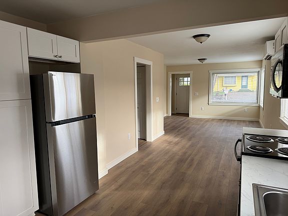 5th image of 145 Yelton Dr