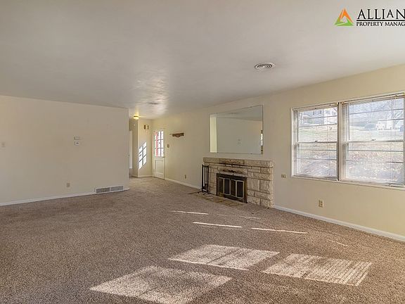 2nd image of 845 Wildcat Rdg