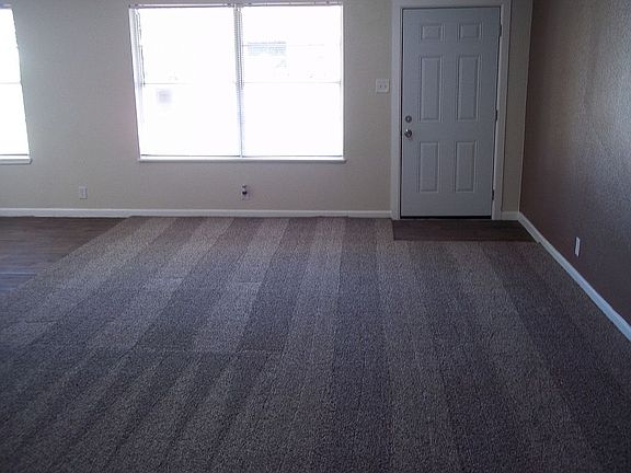 3rd image of 3649 Charles St