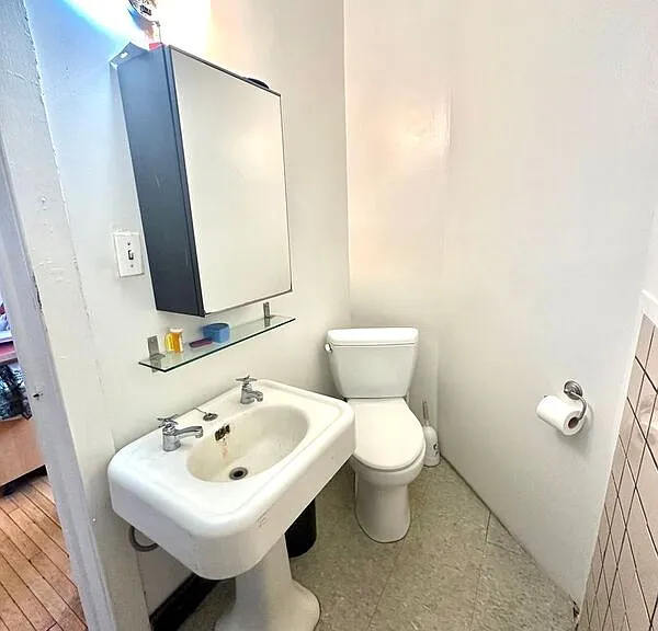1816 S Racine Ave #3R — Photo 12