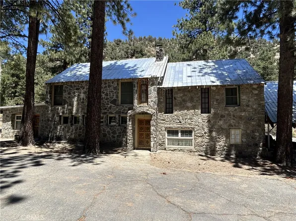 1576 State Highway 2, Wrightwood, CA 92397
