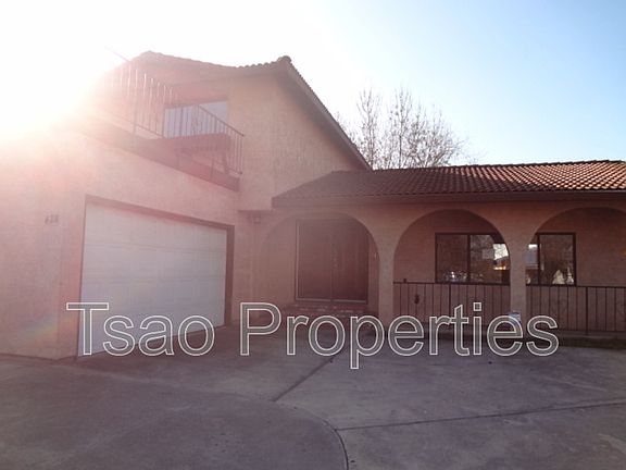 2nd image of 428 Mission Park Dr