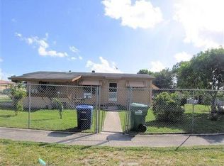 2240 SW 24th St, Miami, FL 33145