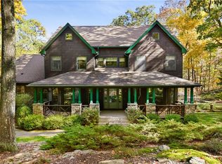 6 McMorrow Ln, North Salem, NY 10560