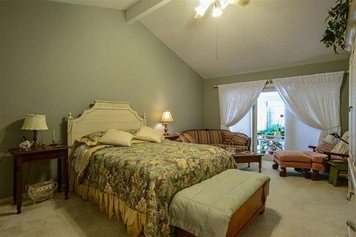 4th image of 6635 Windwood Ln