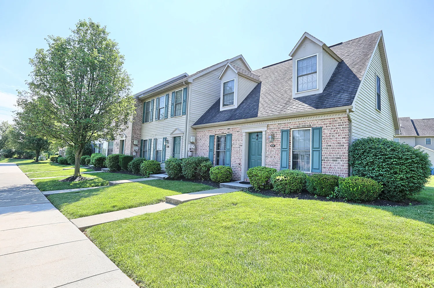 Rockledge Townhomes — Photo 2