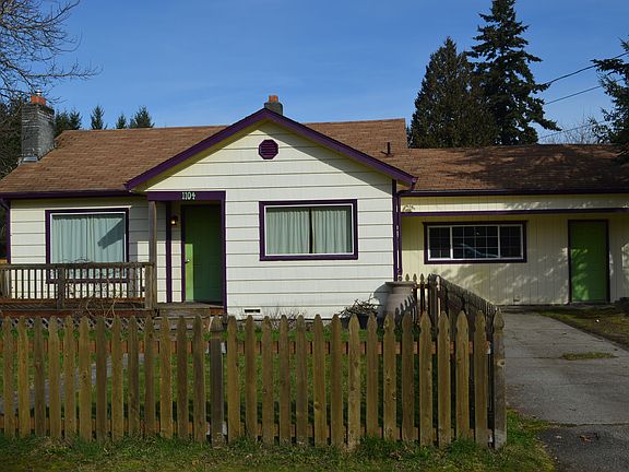 2nd image of 1104 Joy Ave NE