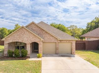 1005 Division St, Greenville, TX 75401