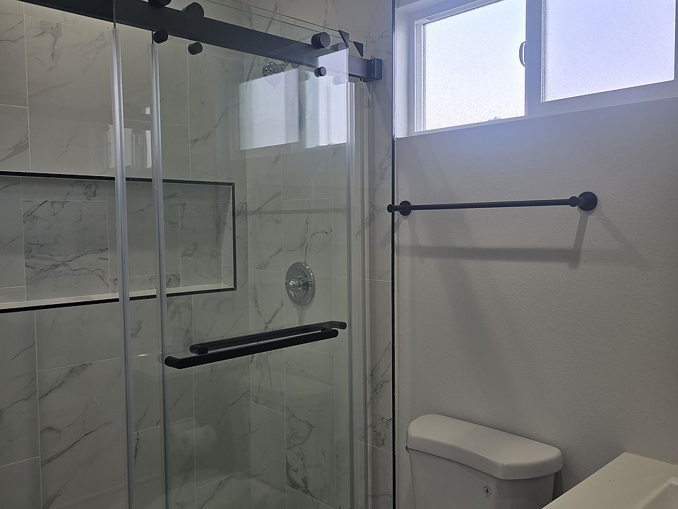 1st image of 8705 Hastings Cir