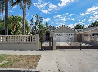 15416 Covello St, Van Nuys, CA 91406