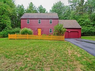 59 South St, Upton, MA 01568