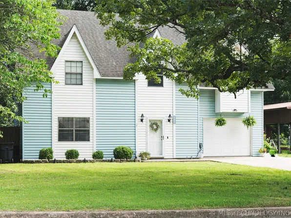 1218 E Boone St, Tahlequah, OK 74464