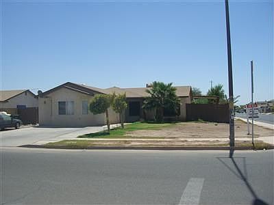 1st image of 297 Aurora Dr