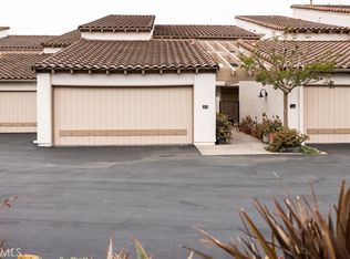 31 Seaview Dr N, Rolling Hills, CA 90274