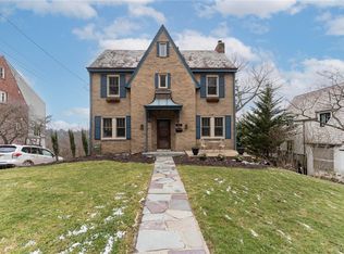 250 Woodhaven Dr, Pittsburgh, PA 15228