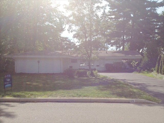 1st image of 34 Westgate Dr