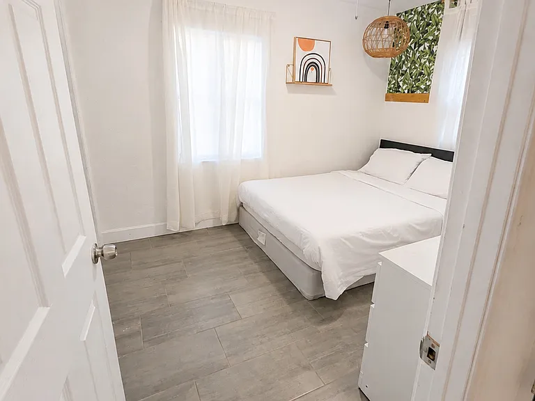 1408 E Muriel St — Photo 14
