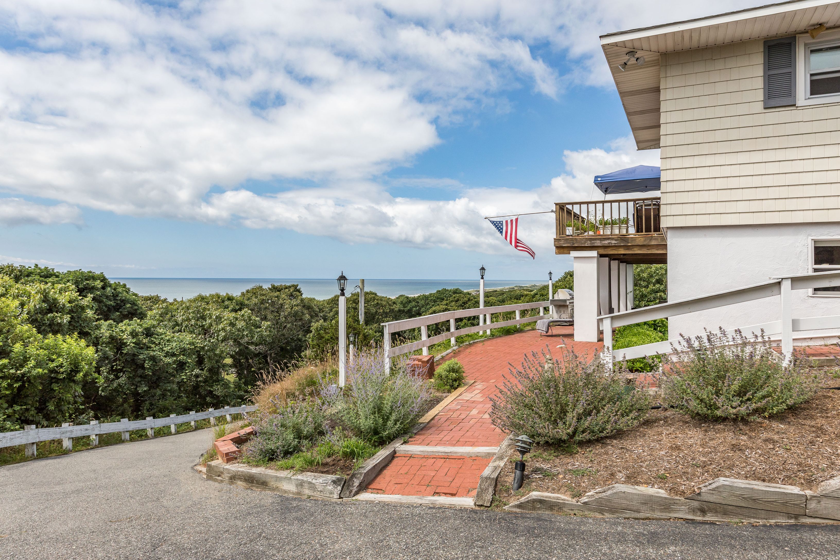 173 Old Montauk Hwy in Montauk Out East