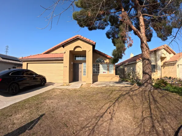 1716 Saint Helens Ave, Bakersfield, CA 93304