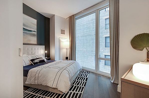 1st image of 222 E 44th St APT 9M