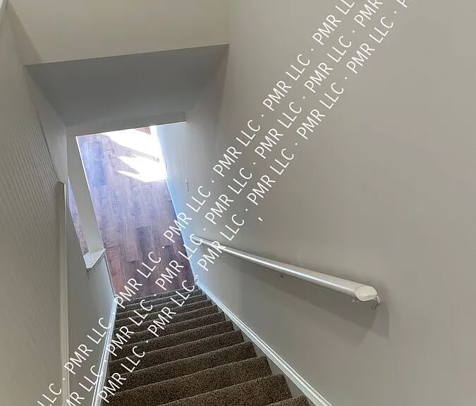 17 Log Pond Dr #1 — Photo 18