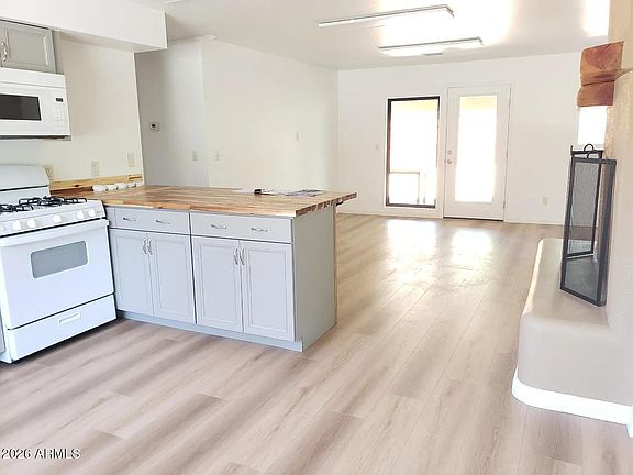 2nd image of 402 Whipple Street