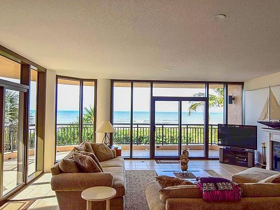 3rd image of 19534 Gulf Blvd APT 101