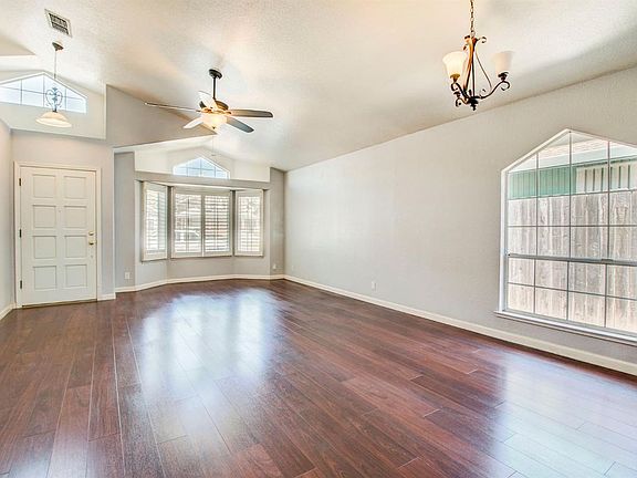 4th image of 4924 Fawnridge Ct