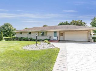 1420 Steele St, Algoma, WI 54201