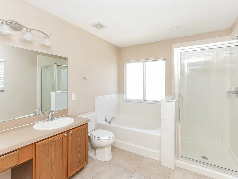 12122 Fern Haven Ave — Photo 11