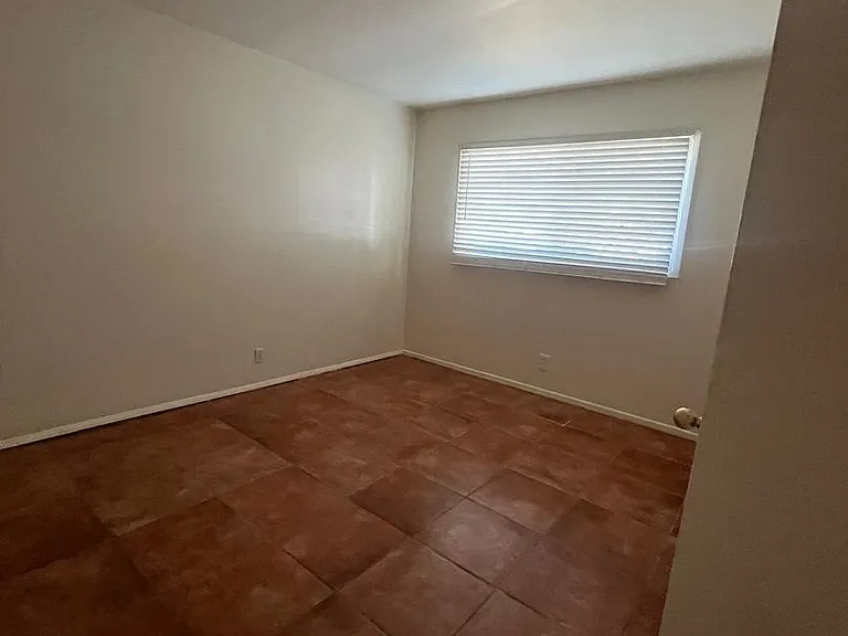 8409 Topanga Canyon Blvd — Photo 39