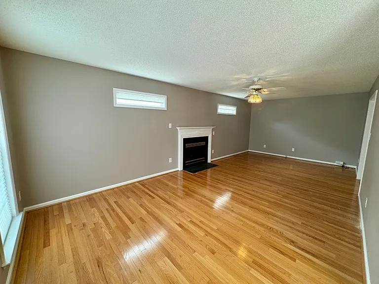 1117 Creek Haven Dr — Photo 18
