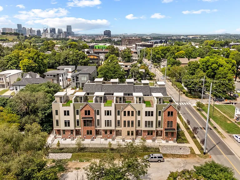 601 Southgate Ave — Photo 4