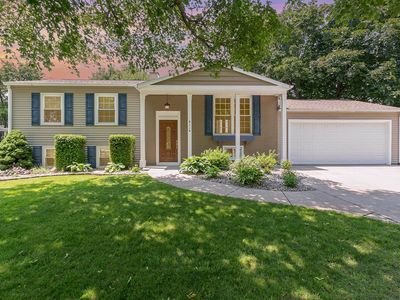 4114 Ridgewood Dr, Bay City, MI, 48706