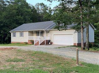 200 Moretz Ln, Lexington, NC 27292
