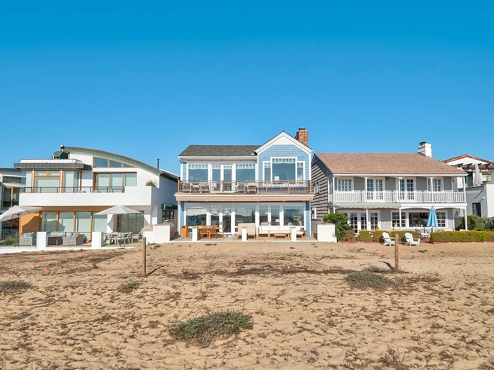 1514 E Oceanfront