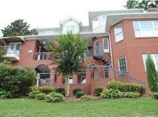 1478 Skypark Rd, Florence, AL 35634