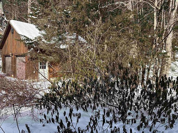 4th image of 2451 Camp Brook Road