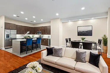 90 Bay Street Landing, #1F