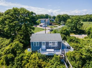 214 Foddering Farm Rd, Narragansett, RI 02882