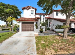 20990 SW 83rd Ave, Cutler Bay, FL 33189