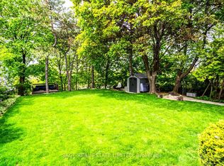 81 Decarie Cir, Toronto, ON M9B3J1