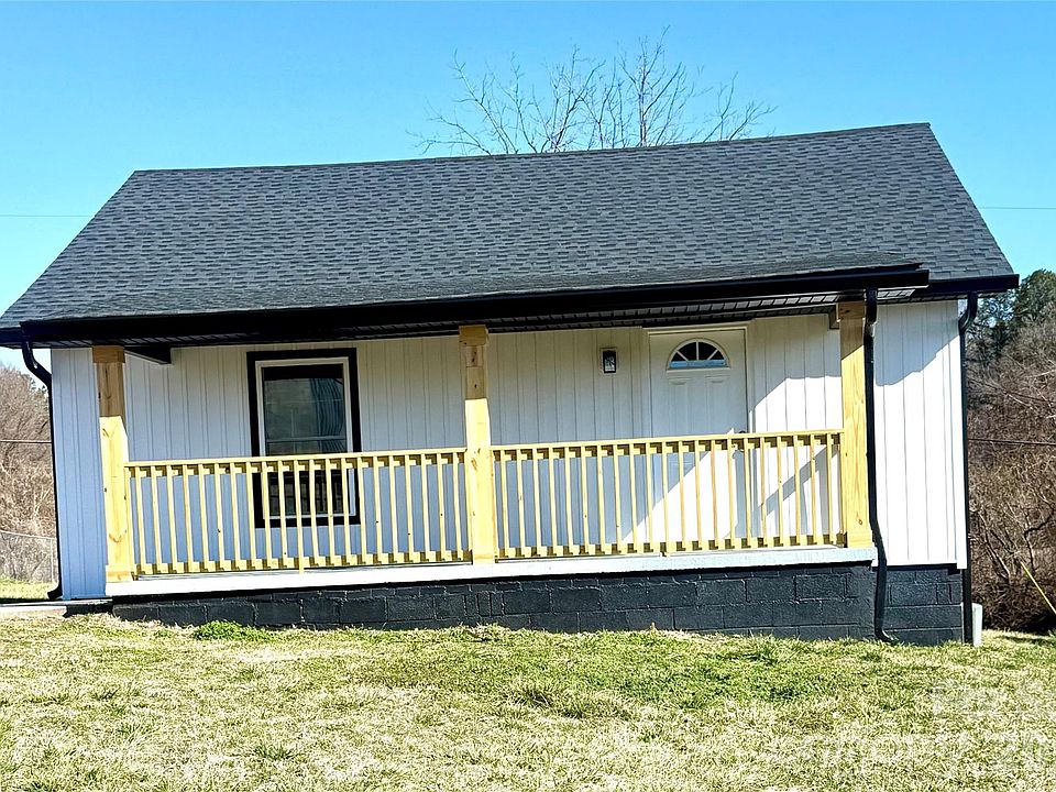 1st image of 212 Huffman Rd