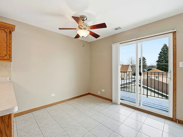 4311 N Grace St #2 — Photo 16